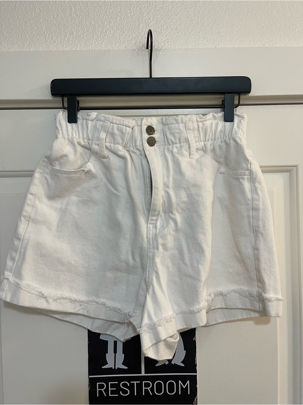SHOW ME YOUR MUMU Emilia Shorts - Picture 2 of 5